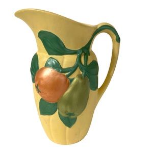 Holland Mold Pitcher